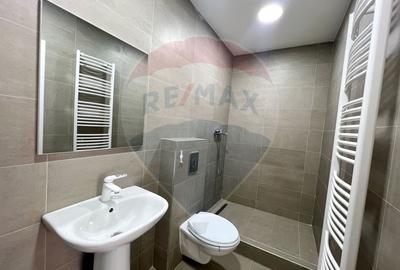 Spatiu comercial de inchiriat in zona Centrul Vechi - 4
