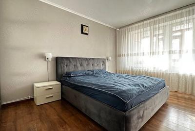 Apartament cu 3 camere decomandat în Tei - 7