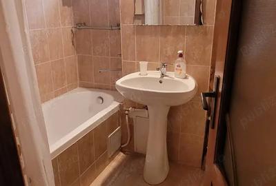 Inchiriez apartament 2 camere - 7