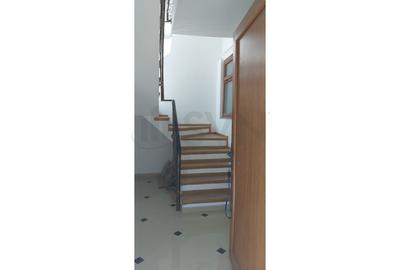 REV0008272 Vila l Domenii l panouri fotovoltaice - 15