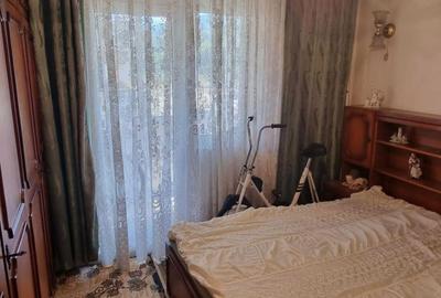 Apartament cu 4 camere decomandat în Central - 4