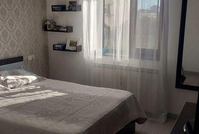 Apartament cu 3 camere decomandat în Hârșova - 7