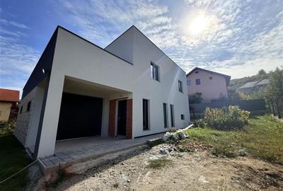 Casă individuală cu 5 camere cu Canalizare în Aeroport - 4