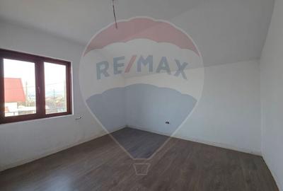 Casa P+M de vanzare - zona Izvoare, Ideala pentru business/locuit - 10
