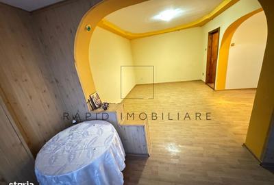Apartament cu 3 camere decomandat în Micro 13 - 10