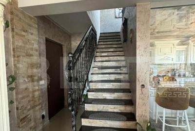 Penthouse ,4 camere , 177 mp , zona centrala ,Radauti - 4