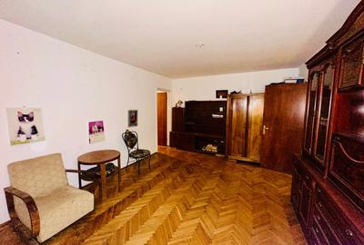 Apartament cu 3 camere semidecomandat în Drumul Taberei - 2