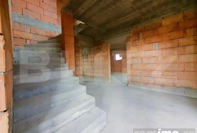 Casă cu 5 camere cu Teren 1000 Mp în Unirea - 7