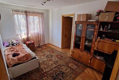 Apartament cu 3 camere semidecomandat în Dacia - 8