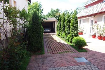 Casă cu 8 camere în Împăratul Traian - 3