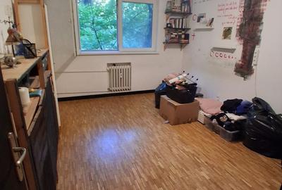 Apartament cu 4 camere semidecomandat în Drumul Taberei - 2