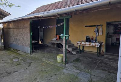 Casă cu 4 camere în Soreni