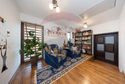 Casă cu 5 camere cu Teren 505 Mp în Hălchiu - 23