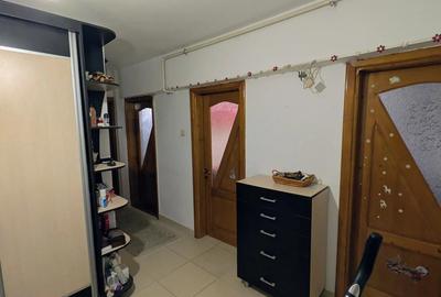 Ultracentral apartament decomandat 3 camere - 9