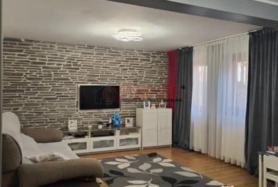 Casă cu 4 camere cu Teren 220 Mp în Glina - 11