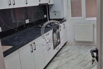 Apartament cu 3 camere semidecomandat în Obor