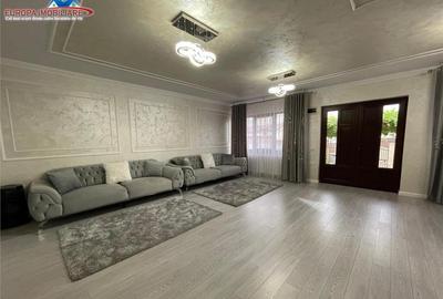 Casă cu 4 camere cu Teren 310 Mp în Central - 8