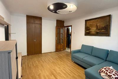 Apartament cu 2 camere decomandat în Decebal - 1