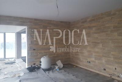 Casă individuală cu 7 camere cu Canalizare în Someșeni - 2