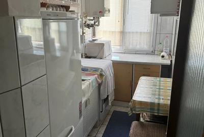 Vand apartament 2 camere - 3