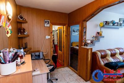 ID 3613 Apartament 3 camere pe Strada Babadag - 2
