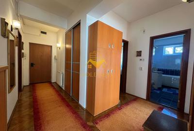 Apartament cu 3 camere decomandat, mobilat în Central - 11