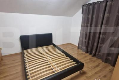 Casă cu 4 camere cu Teren 37 Mp în Central - 1