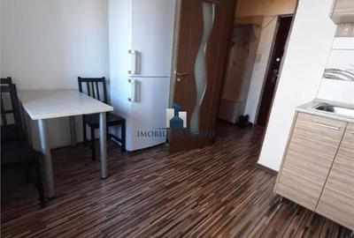 Apartament cu 2 camere semidecomandat în Berceni - 2