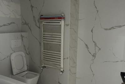 Apartament 3 camere terasa ?i loc de parcare - 1