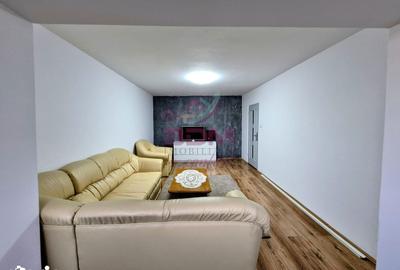 Apartament cu 3 camere decomandat în Micro 1 - 6