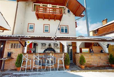 LIVE! Restaurant terasa, Centrul Istoric - Piata Unirii, Bra
