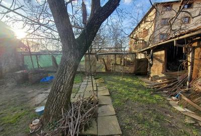 Casă cu 3 camere în Pârneava - 2