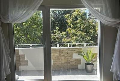 Mobilat si utilat modern la etajul 2/4 - 2