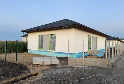 Casa noua, regim parter, mini cartier rezidential in Stupini - 17