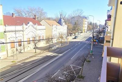 Apartament cu 3 camere decomandat, mobilat în Central - 4