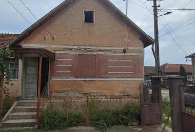 Casă cu 4 camere în Nadăș - 8