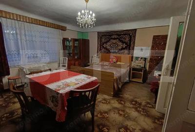 Casă cu 4 camere cu Teren 1000 Mp în Central - 4