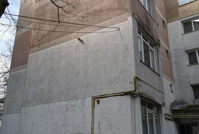 Apartament cu 3 camere semidecomandat în Exterior Vest - 9