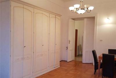 Apartament cu 2 camere decomandat în Central - 4