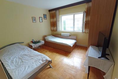 Apartament 3 camere  decomandat CUG-BRD, etaj intermediar Apartament 3 camere  decomandat CUG-BRD, etaj intermediar - 3