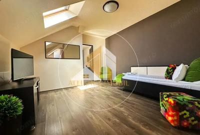 Spațiu comercial, de 1,279 mp, în Piatra - 3