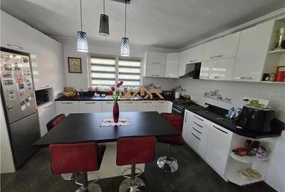 De vanzare | Casa individuala | Tisauti - 11