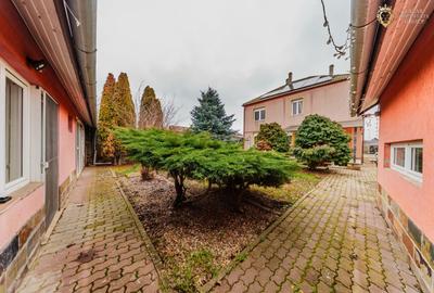 Casă individuală cu 5 camere cu Canalizare în Central - 41