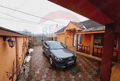 Casă cu 3 camere cu Teren 1262 Mp în Hidiș - 4