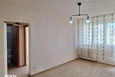 Apartament cu 2 camere semidecomandat, mobilat în Pajura - 9