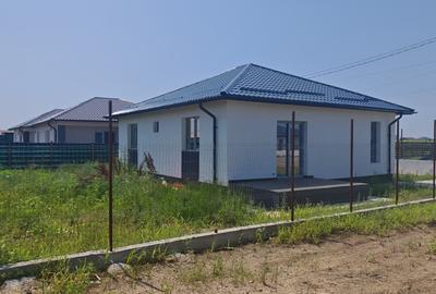 Casa ieftina - 3 Camere- Terasa - 2 Bai - Curte 351mp - Comuna Berceni! - 14