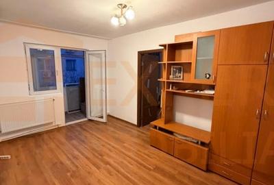 Apartament cu 2 camere semidecomandat, mobilat în Casa de Cultură - 1