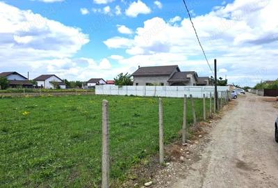 Teren de 543 mp, în Mândrești-Moldova - 2