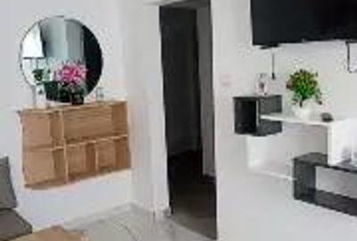 Apartament cu 2 camere semidecomandat în Central - 3