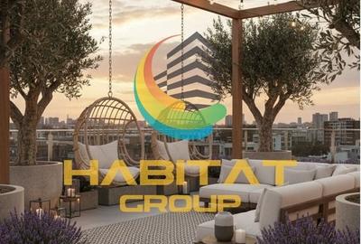 Penthouse cu 3 camere decomandat în Nord-Est - 1